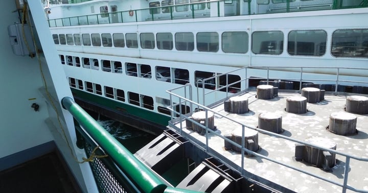 A Washington State ferry at the Anacortes terminal